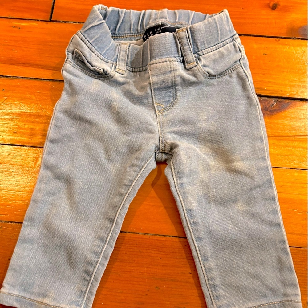 Baby gap denim jeans 6-12 months